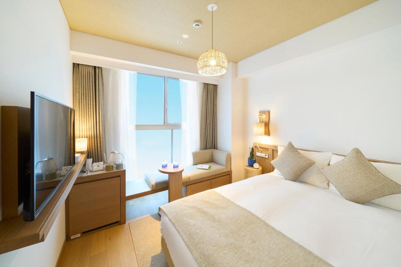 Hotel Resol Trinity Naha Bagian luar foto