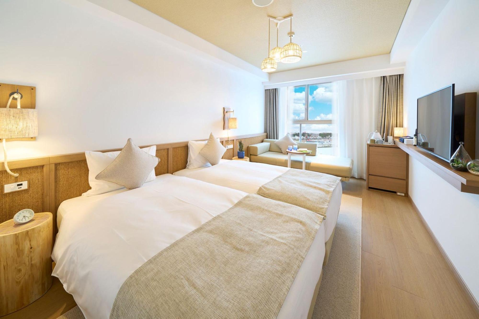 Hotel Resol Trinity Naha Bagian luar foto